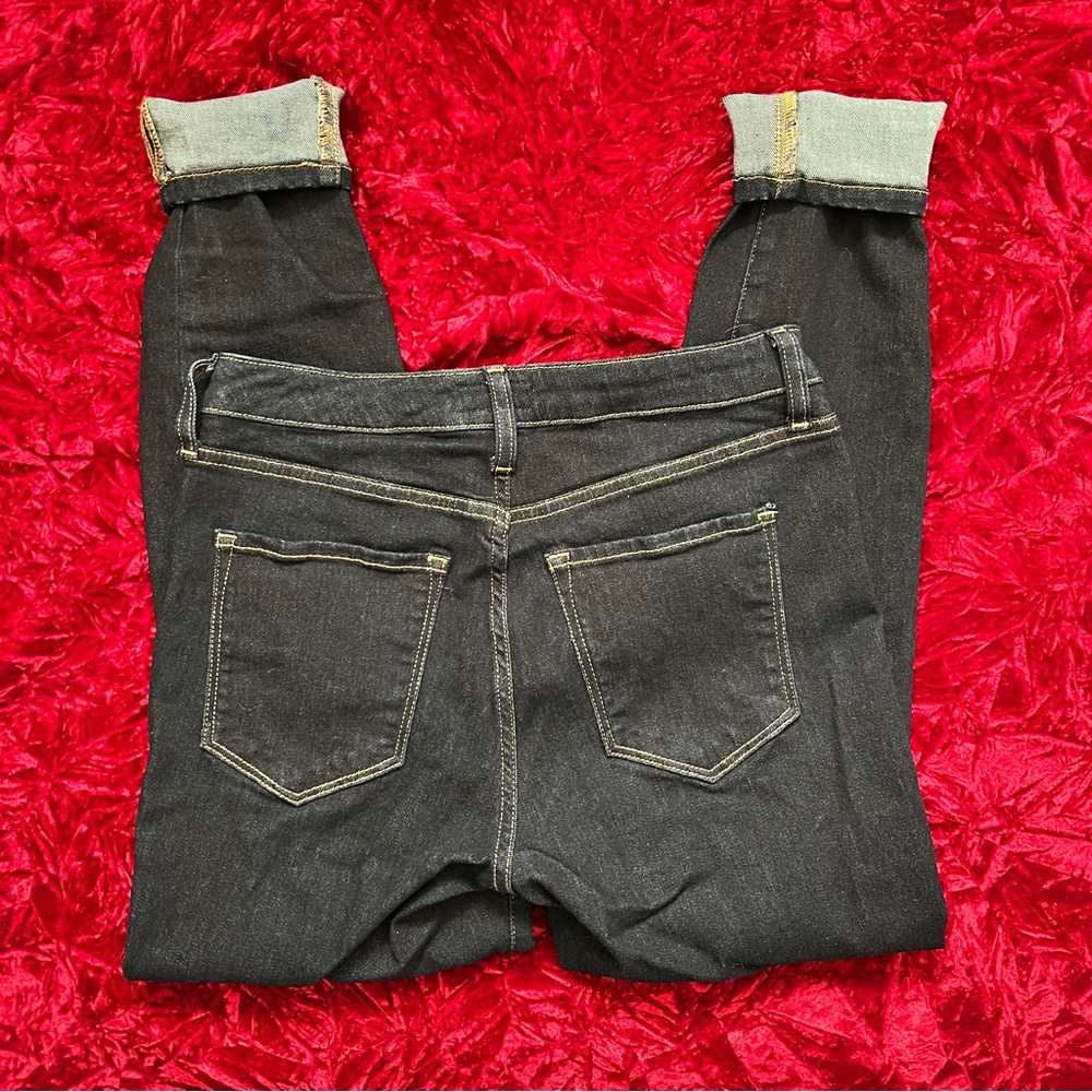 SOLD- Banana Republic Curvy Mid Rise Skinny Jeans - Picture 9 of 15